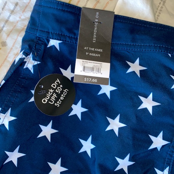 Men’s America Swim Trunks - Picture 4 of 4